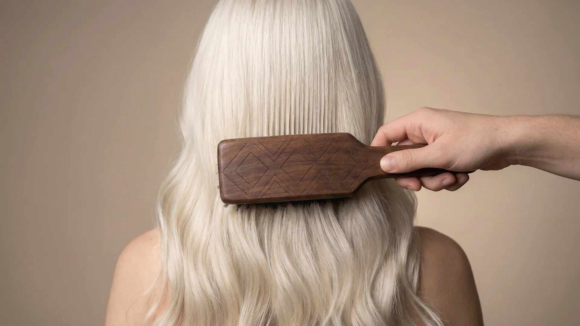 Die Wildschweinborstenbürste: Der ultimative Guide (2026)