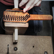 Natural Hair Brush mit handeingezogenen Wildschweinborsten